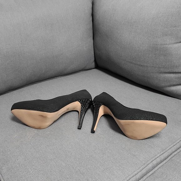 INC. International concepts textured black heels - Picture 12 of 16